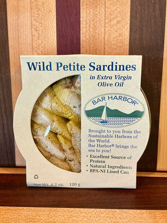 Wild petite sardines